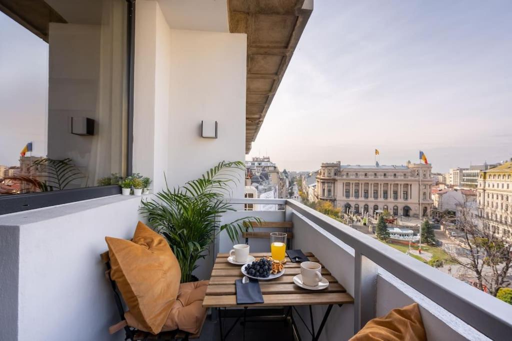 Sunny 2Br Flat - Top Location - Stunning Views بوخارست المظهر الخارجي الصورة
